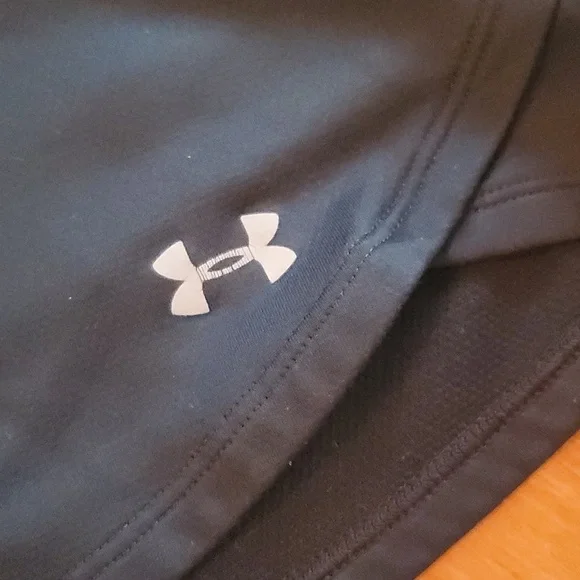 EUC RARE Under Armour Black Cold Gear Turtleneck Base Layer - Picture 5 of 6